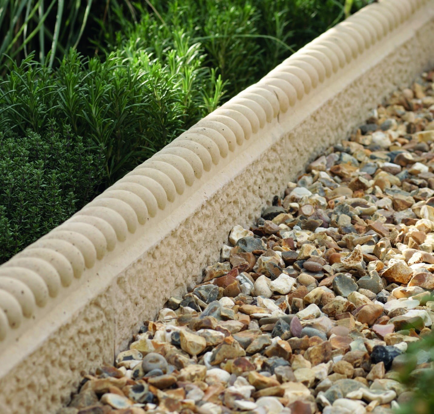 Rustic Ropetop Edging Cotswold Rustic Ropetop Edging Cotswold