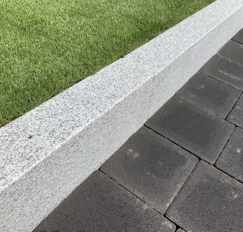 Granite kerb, light grey granite landscaping block/kerb Granite kerb, light grey granite landscaping block/kerb