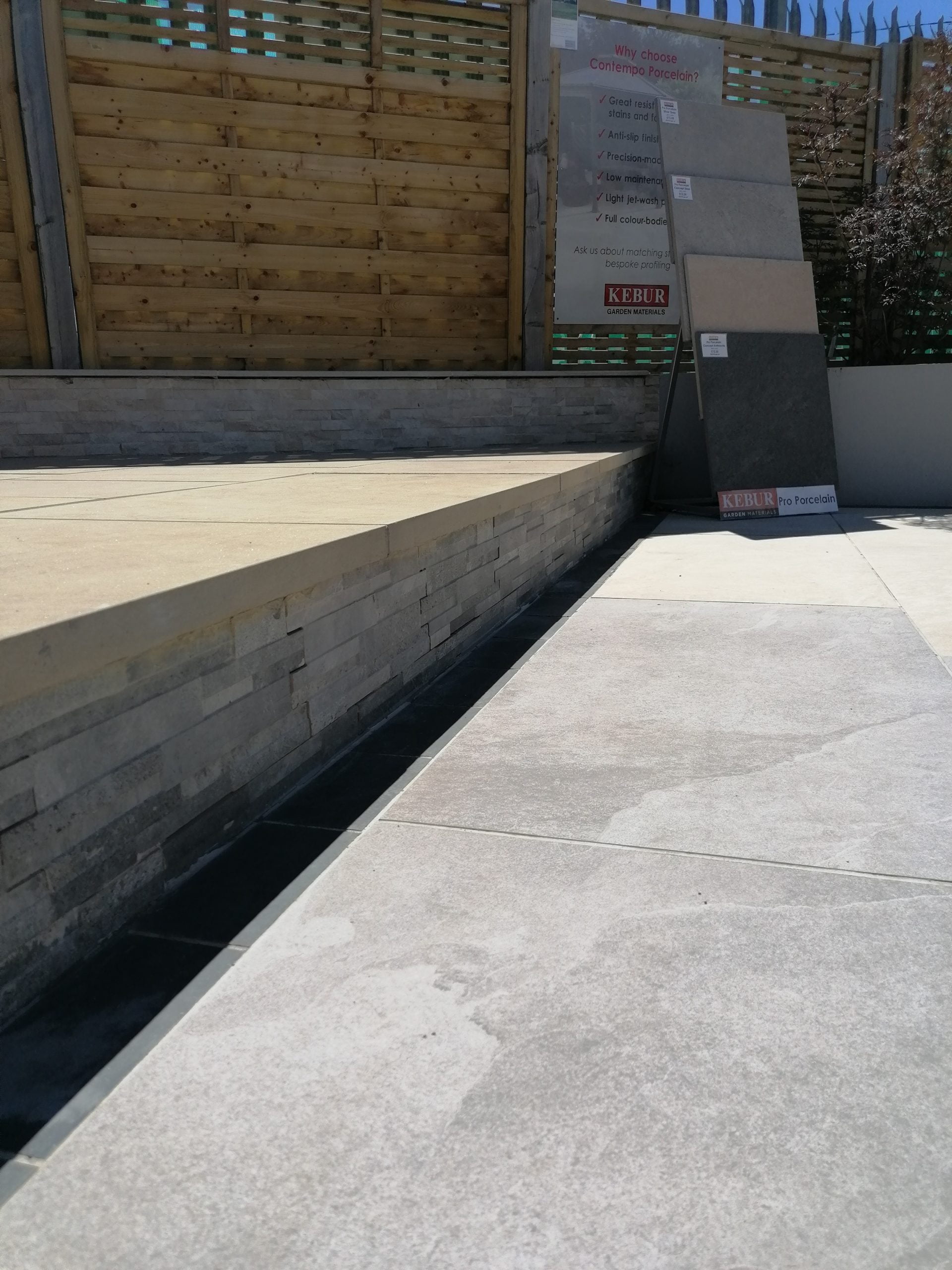 Display area with quality fencing and porcelain cladding