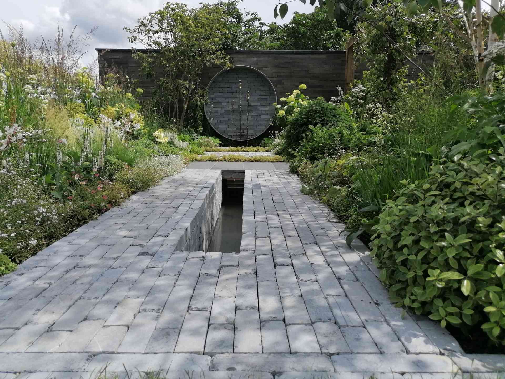 Asian Blue Tumbled Limestone sett rill Asian Blue Tumbled Limestone setts in award winning RHS Hampton Court Garden Festival