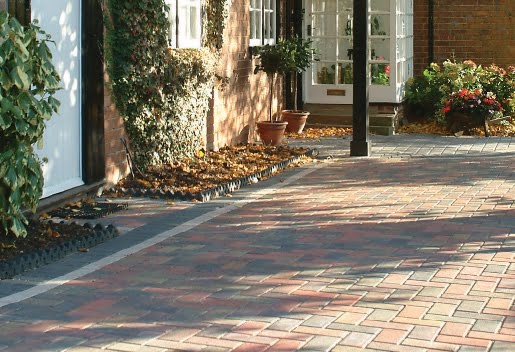 4 Driveway blocks