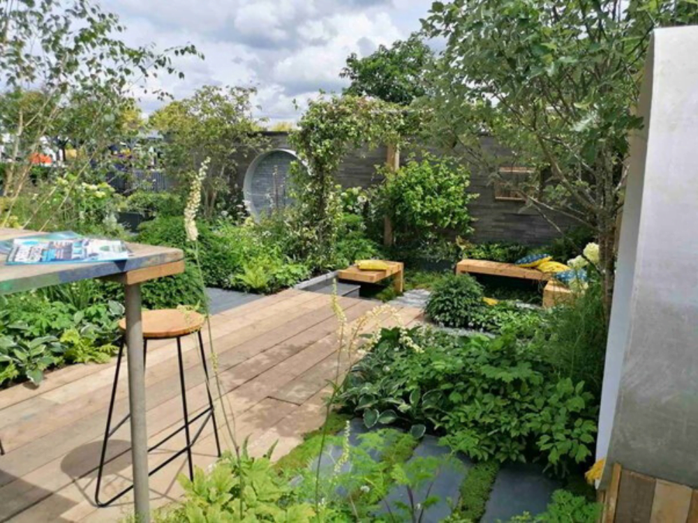 Multiple award winning garden at Hampton Court Garden Festival 2021 built by Kebur Landscape Division with APL