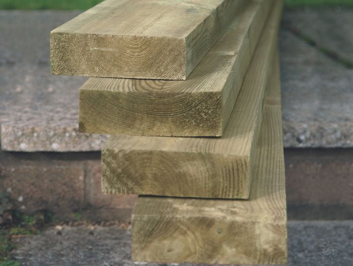 KDM Planed pine board webopt 710 x 535 KDM Planed pine gravel board