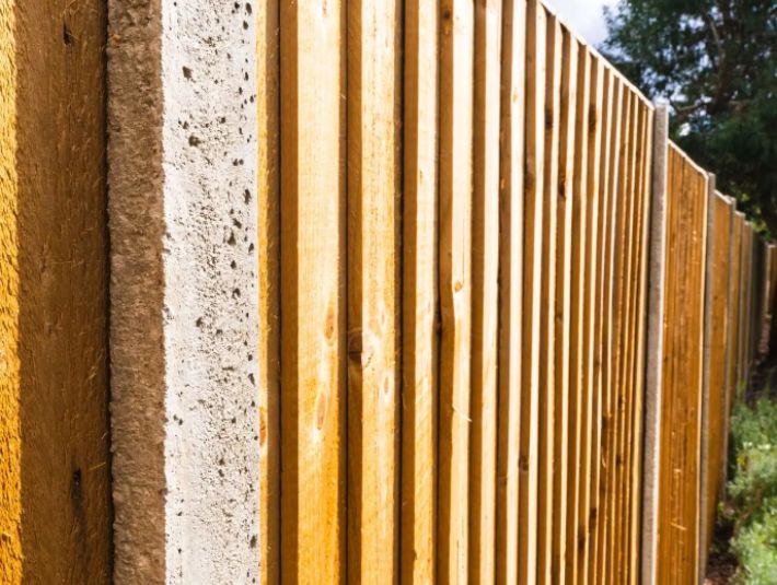 Supreme Strongcast concrete fence post web opt 710x535 Supreme Strongcast concrete fence post