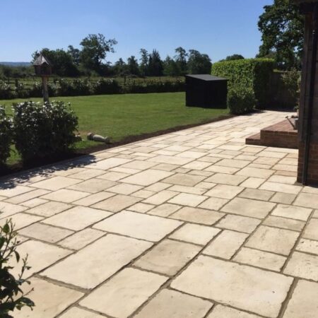 Bradstone Old Town Weathered Limestone Paving (various sizes)
