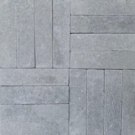 Kebur Andhra Grey Tumbled Limestone Setts 200 x 50mm