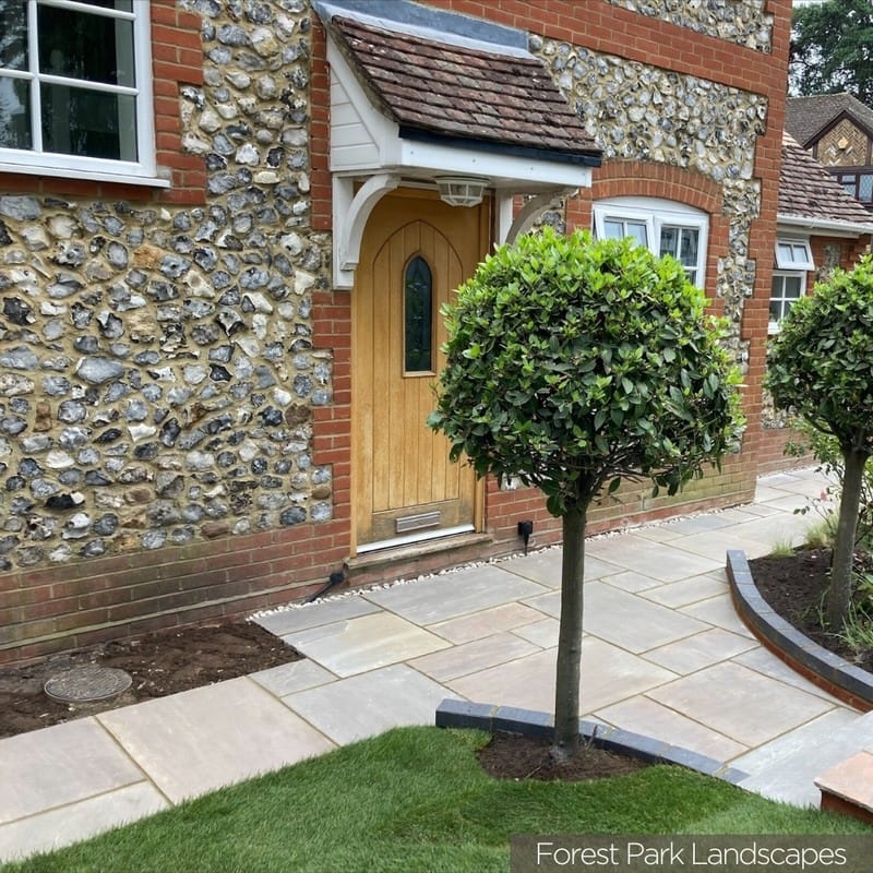 Kebur Natural Sandstone Autumn Brown Paving - Image 9